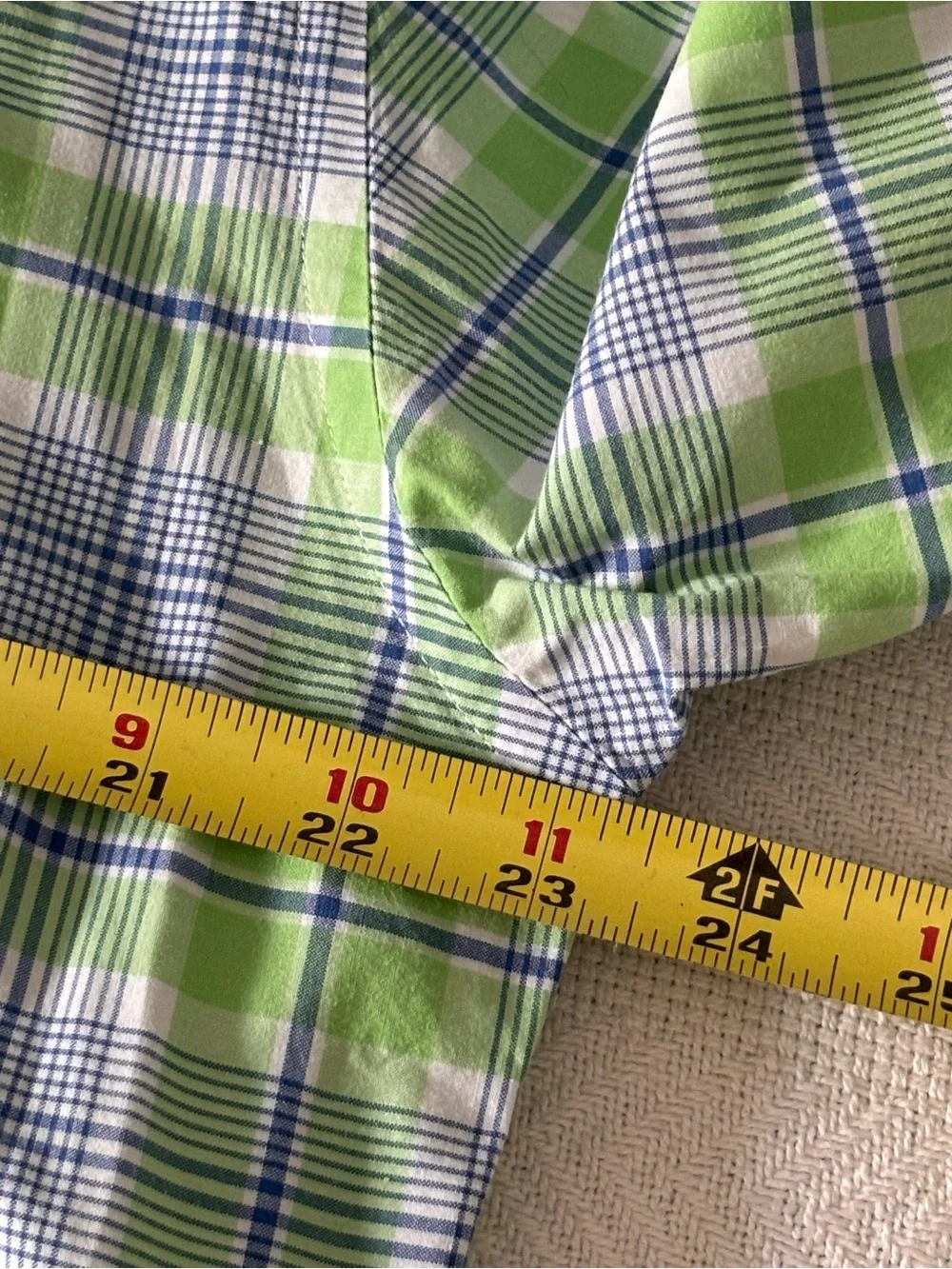 Tommy Hilfiger Light Green & Blue Plaid Button-Down Shirt - Picture 4 of 8